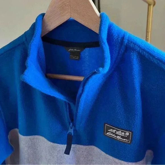 Eddie Bauer 1/4 Zip Pullover - Picture 2 of 5